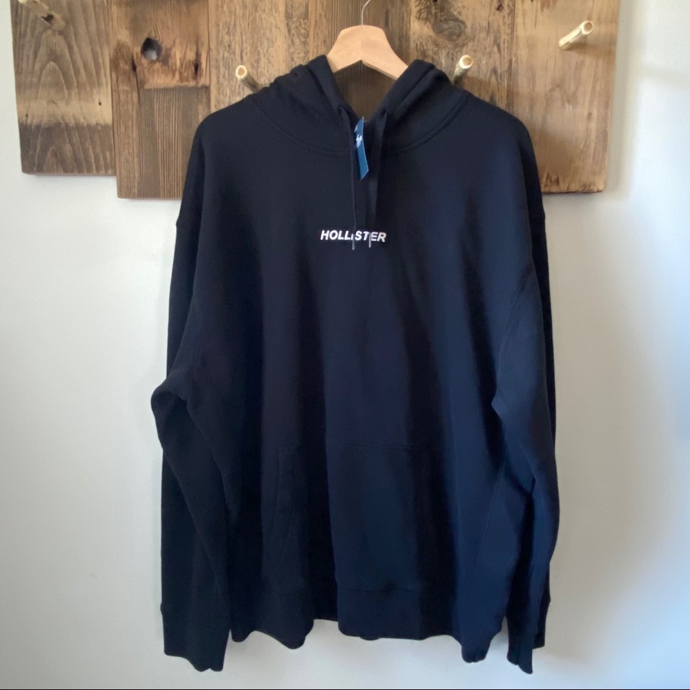 NWT XXL Hollister black sweatshirt